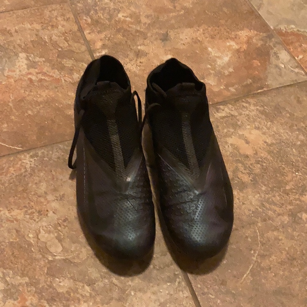 Nike phantom soccer cleats